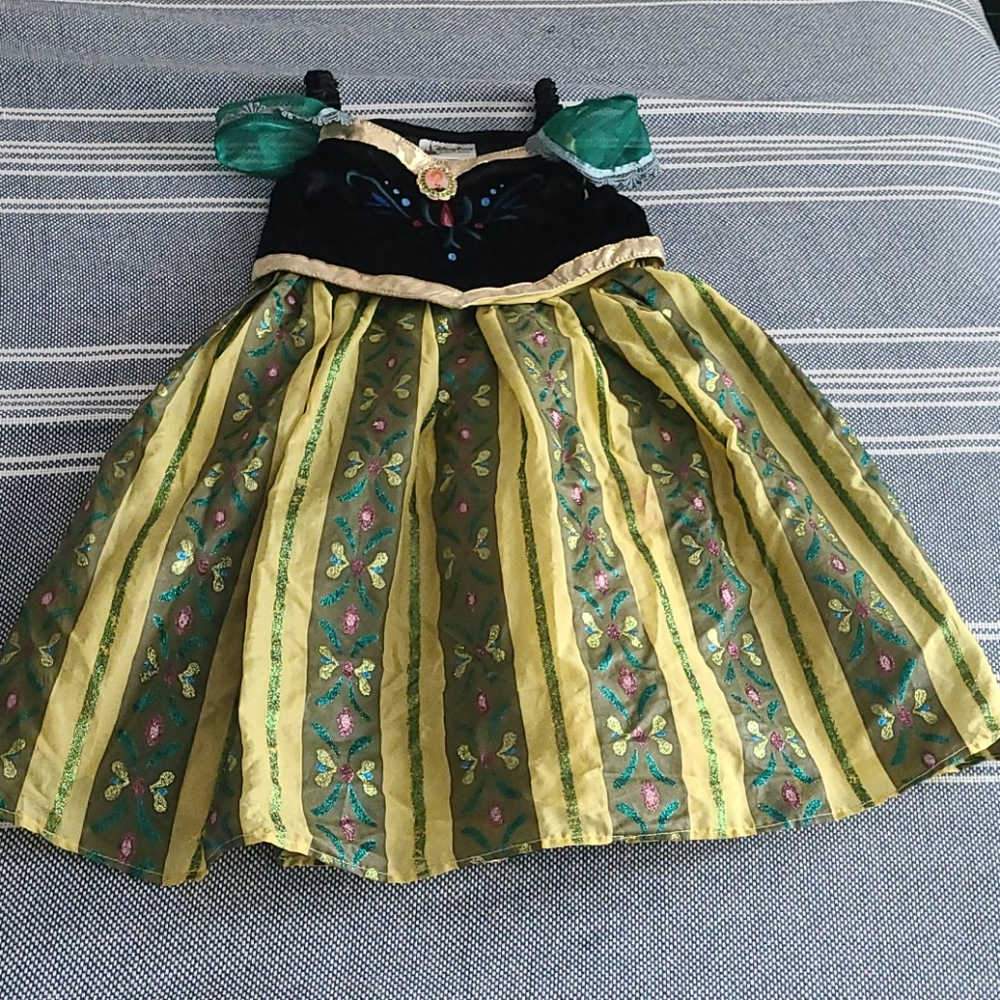 Disney frozen costume